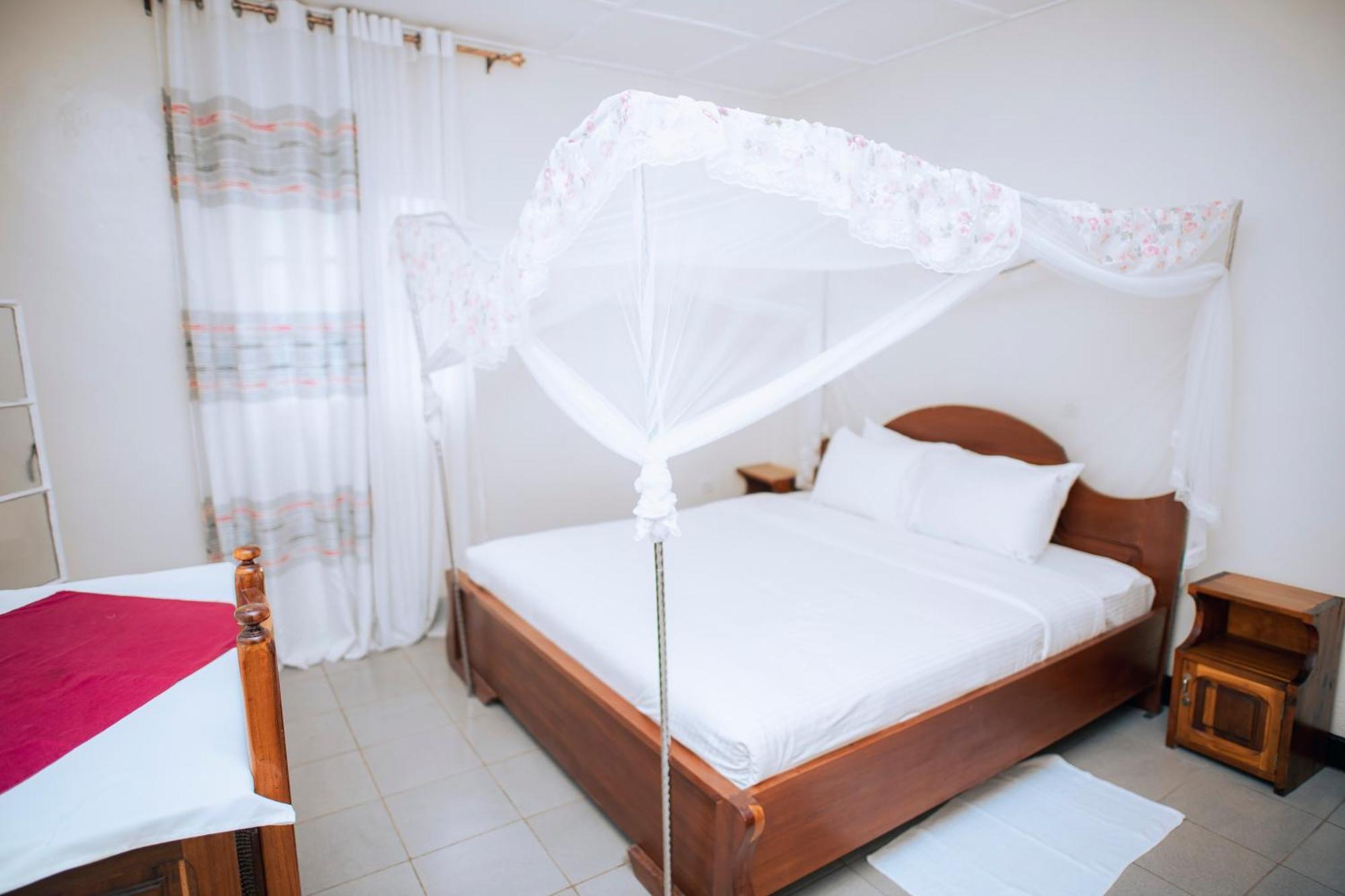 Peace Guest House Muhari Kültér fotó